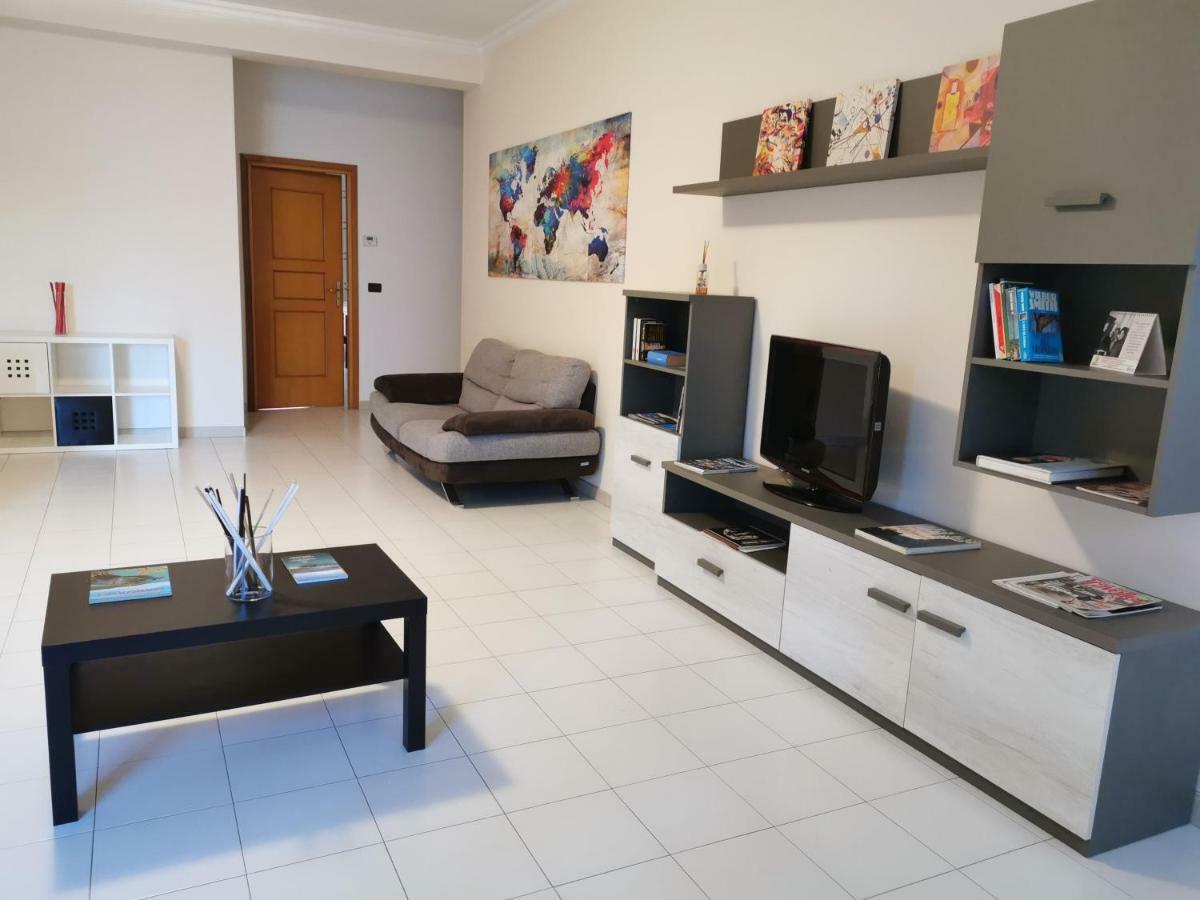 Apartment Biacri House *